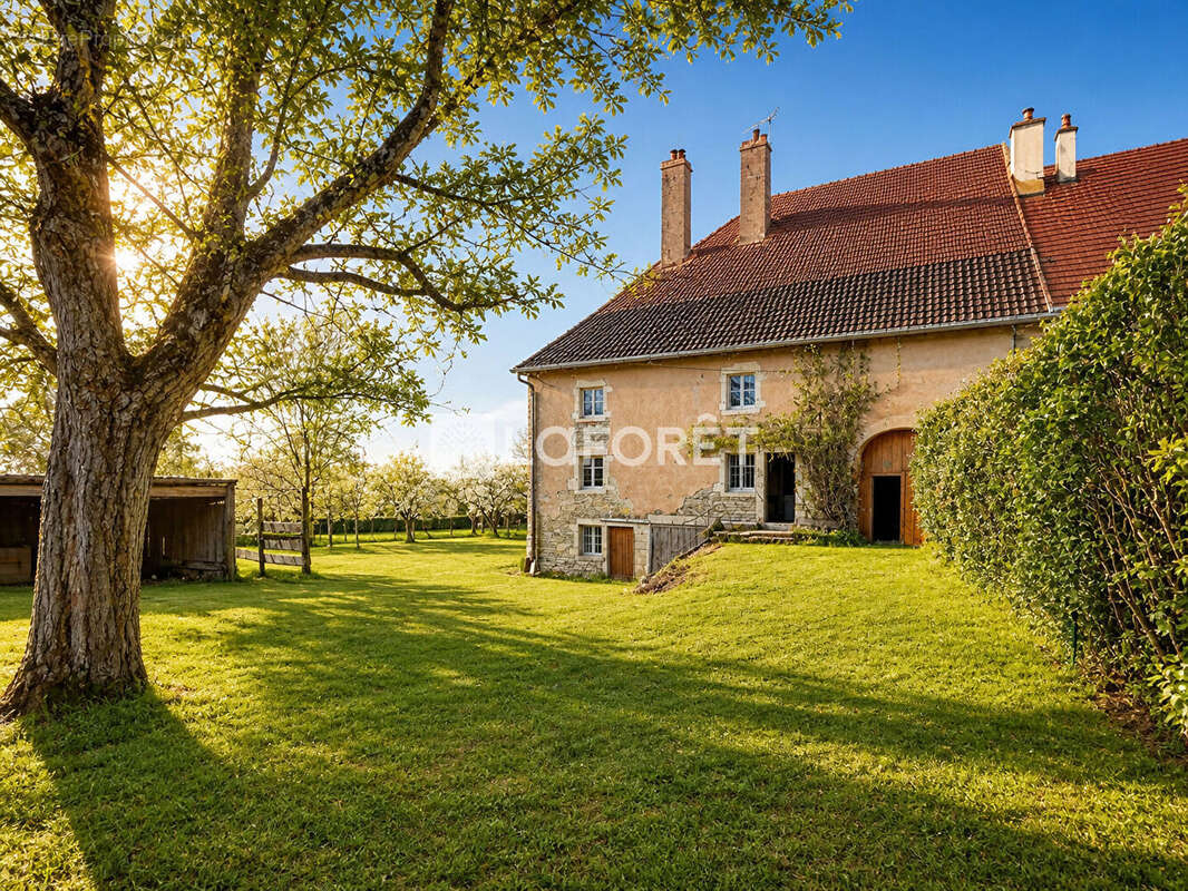 Maison à MARNAY