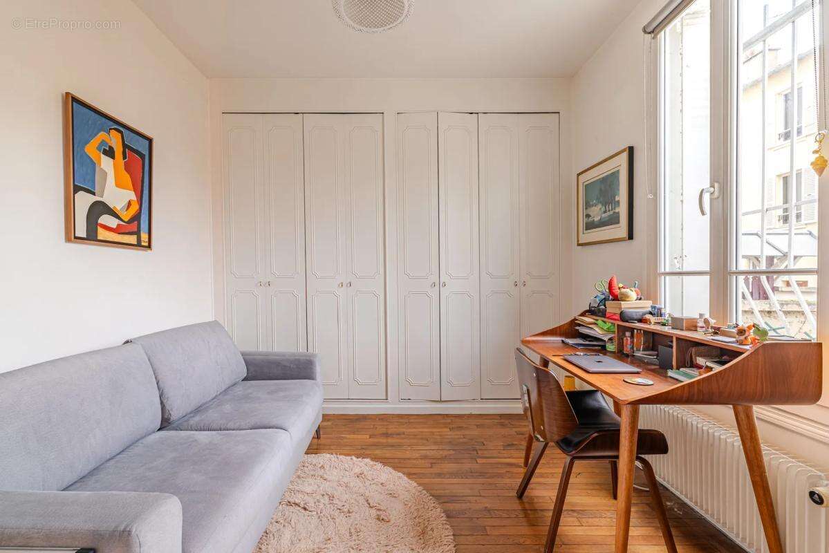 Appartement à BOIS-COLOMBES