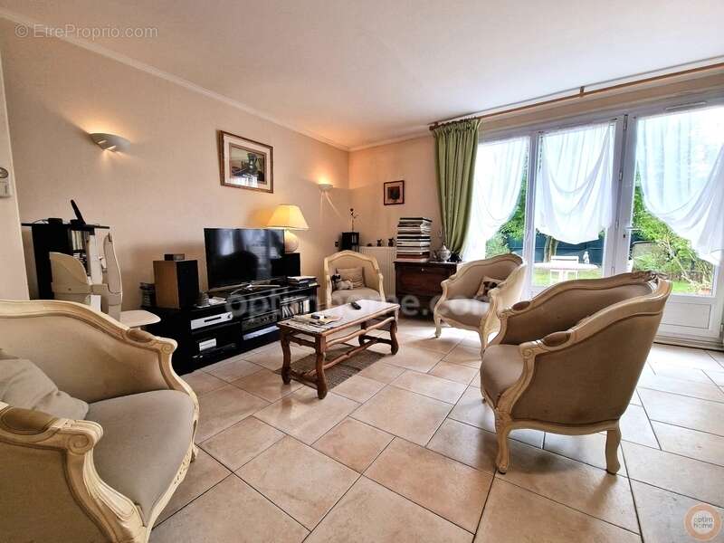 Maison à SAINT-GERMAIN-LES-CORBEIL