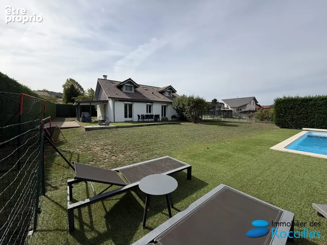 Maison 5 pièces 128 m² à vendre à Pers-Jussy (74930) - photo 2