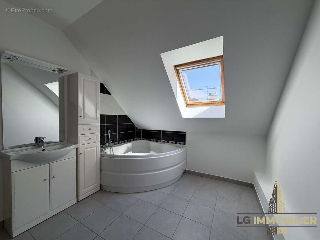 Maison 100 m² à Amiens  - photo 9