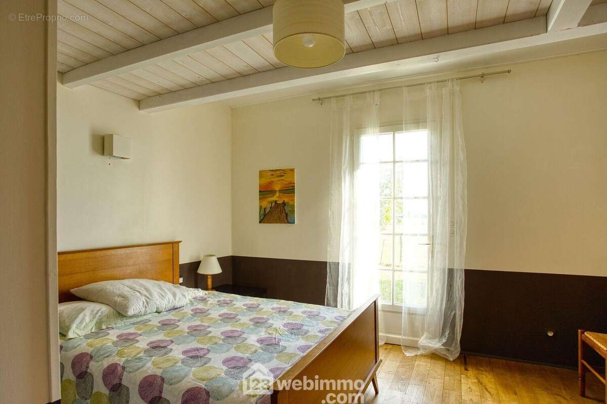 Maison à DOMPIERRE-SUR-MER