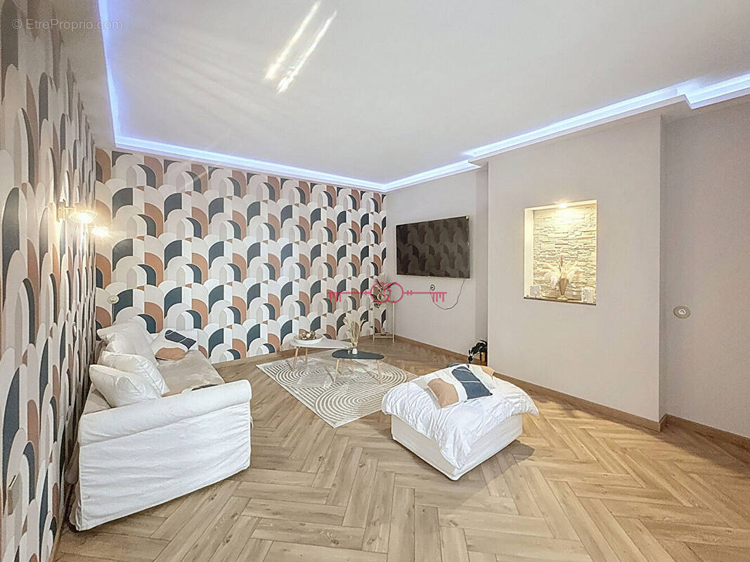 Maison à SAINTE-MENEHOULD