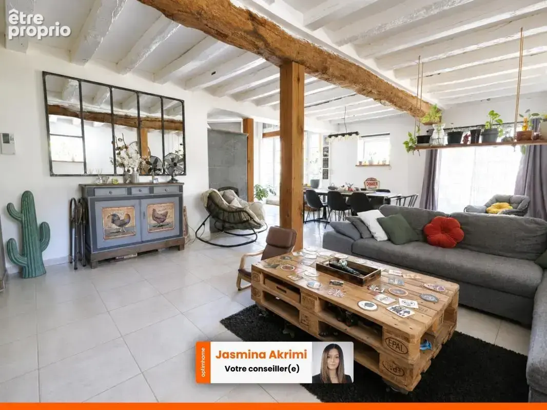 Maison familiale de 171m² 4 chambres et une dépendance de 247m². Proche de Saint Pourçain sur Sioule - photo 4