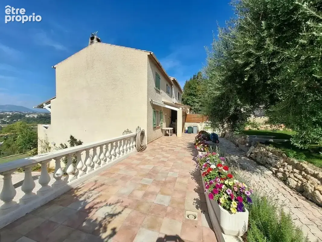 Maison 90 m² à Villeneuve-Loubet  - photo 5