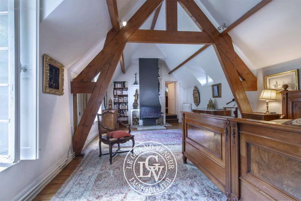 Maison à FONTAINEBLEAU