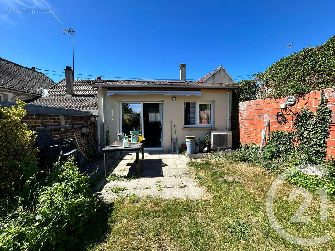 Maison 150 m² à Saint-Mard  - photo 20
