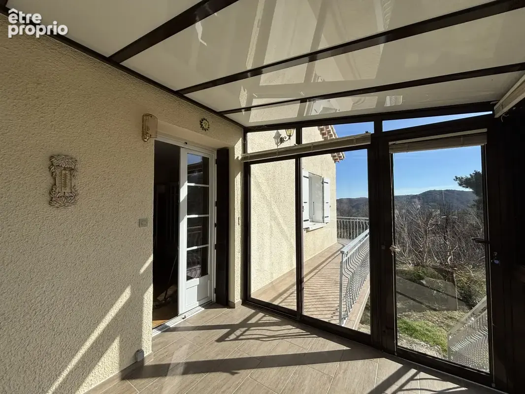 Maison 5 pièces 140 m² à vendre à Coux (07000) - photo 8