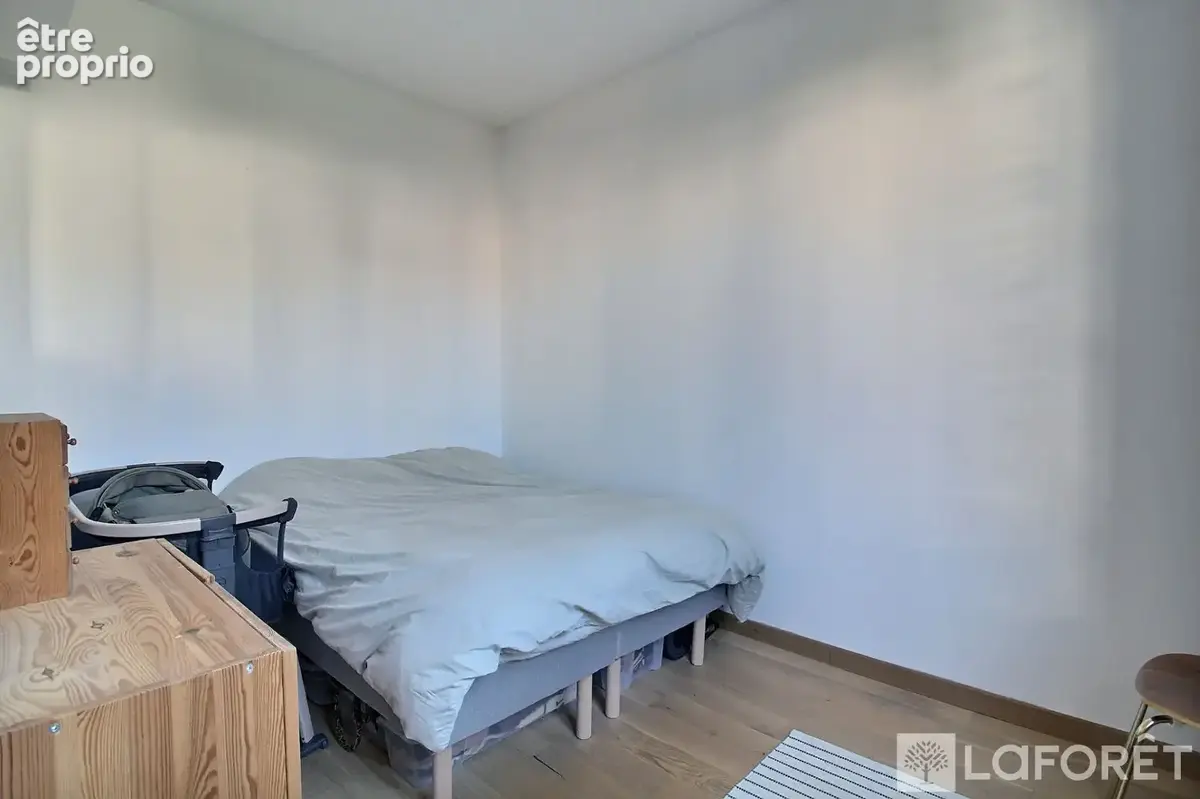 Appartement La Garenne Colombes 3 pièce(s) 62 m2 - photo 9