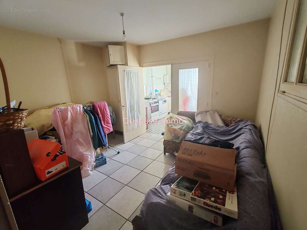 Maison à PORT-DE-PILES