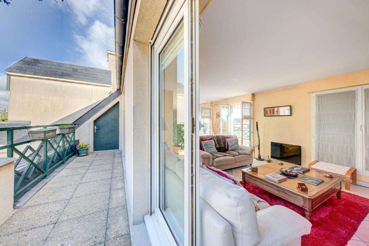 Appartement à ASNIERES-SUR-SEINE