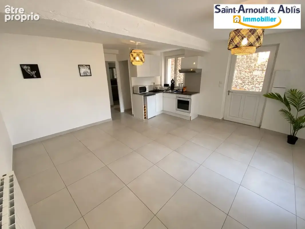 Appartement 2 pièces 37 m² à vendre à Saint-Arnoult-En-Yvelines (78730) - photo 1