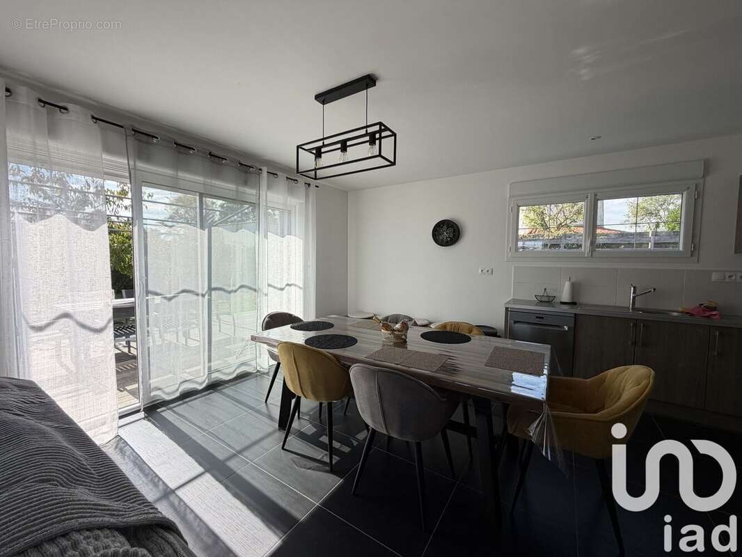 Photo 5 - Maison à ANDILLY