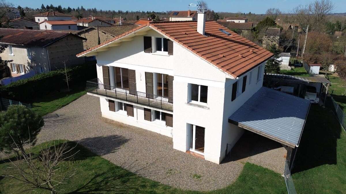Maison à LEZOUX