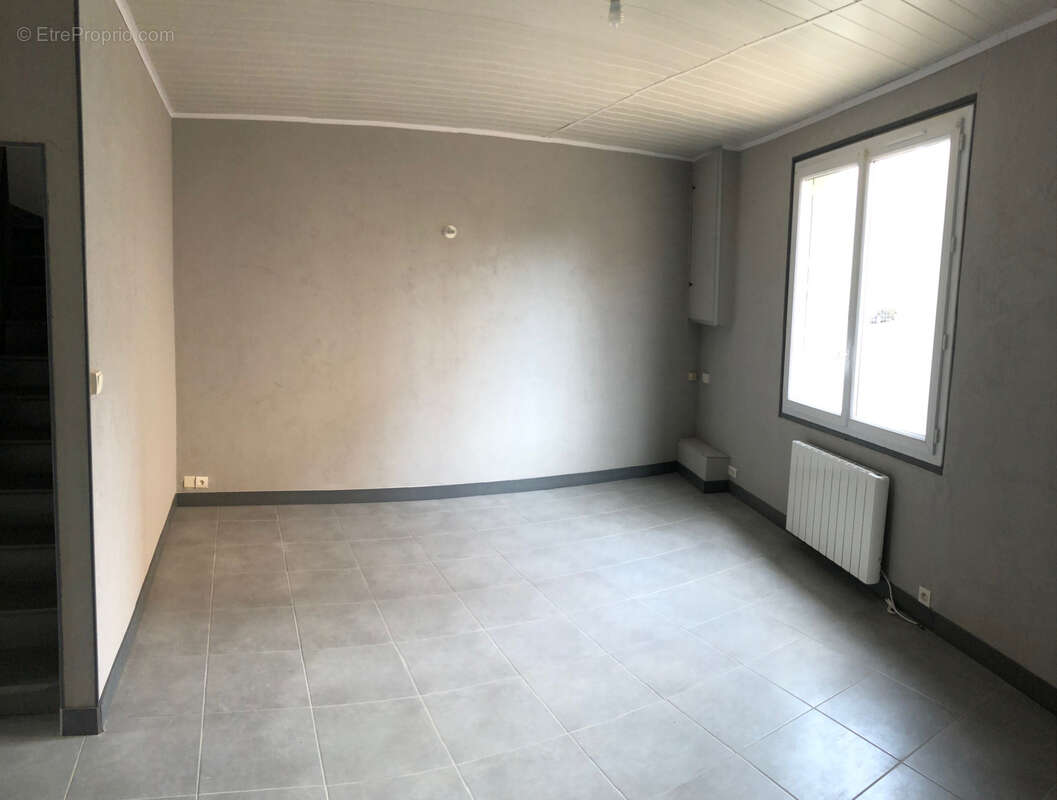 Maison à LES HERBIERS