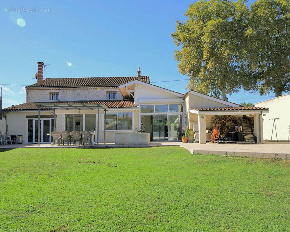Maison à VILLENEUVE-SUR-LOT