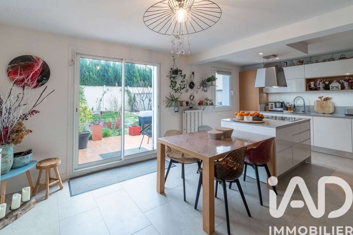 Photo 2 - Maison à BRETIGNY-SUR-ORGE