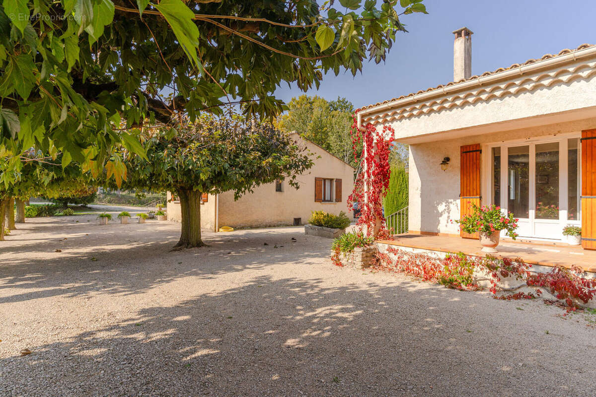 Maison à PLAN-D'ORGON