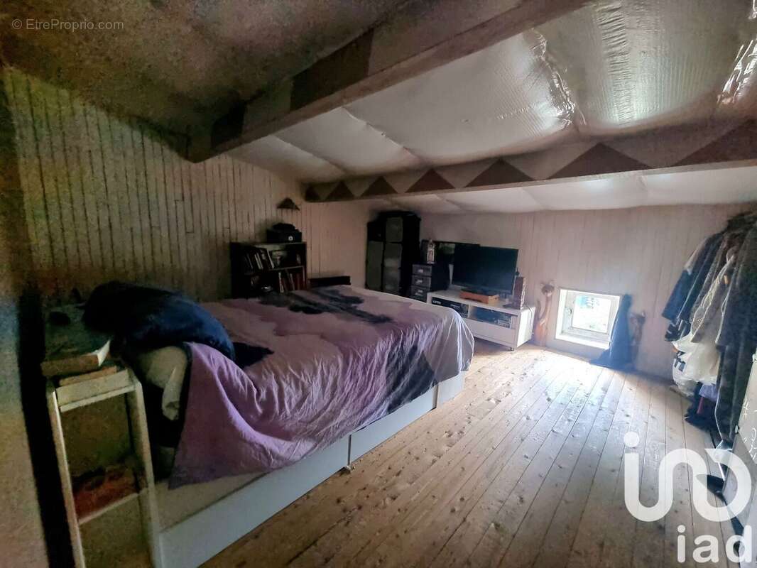 Maison 97 m² à Charroux  - photo 9
