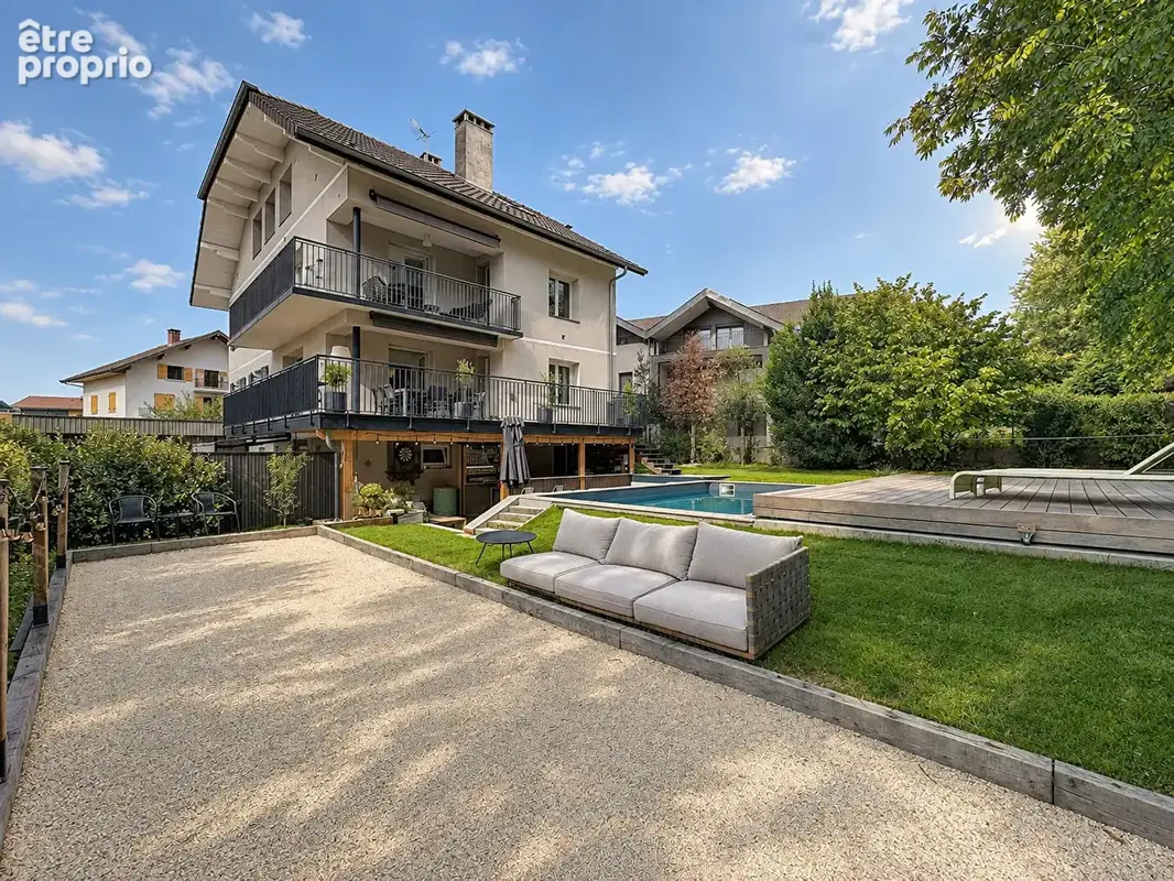 Annecy-le-Vieux - Un T8 familial aux airs de maison - photo 16