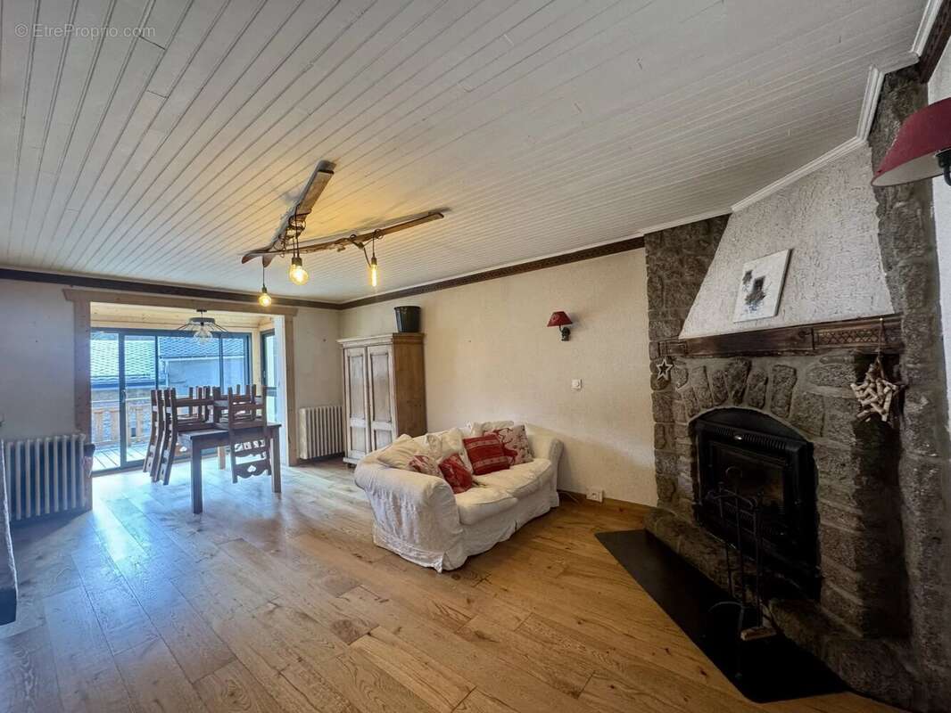 Maison à FONTRABIOUSE