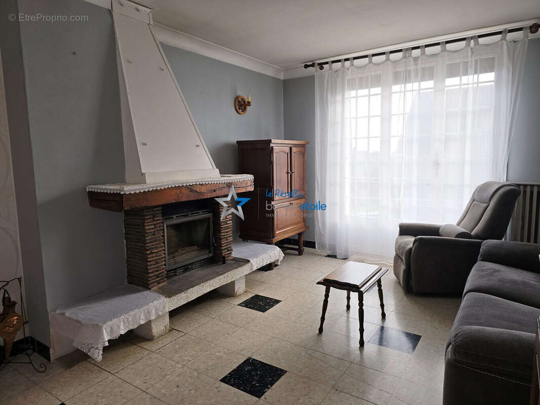 Maison à CHALINDREY