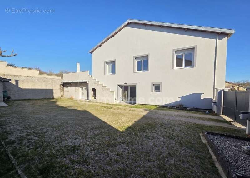 Maison à FROMEREVILLE-LES-VALLONS