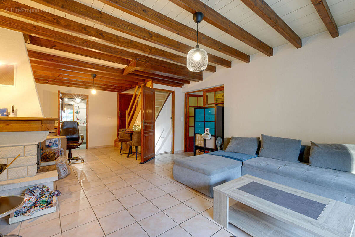 Maison à BRENTHONNE