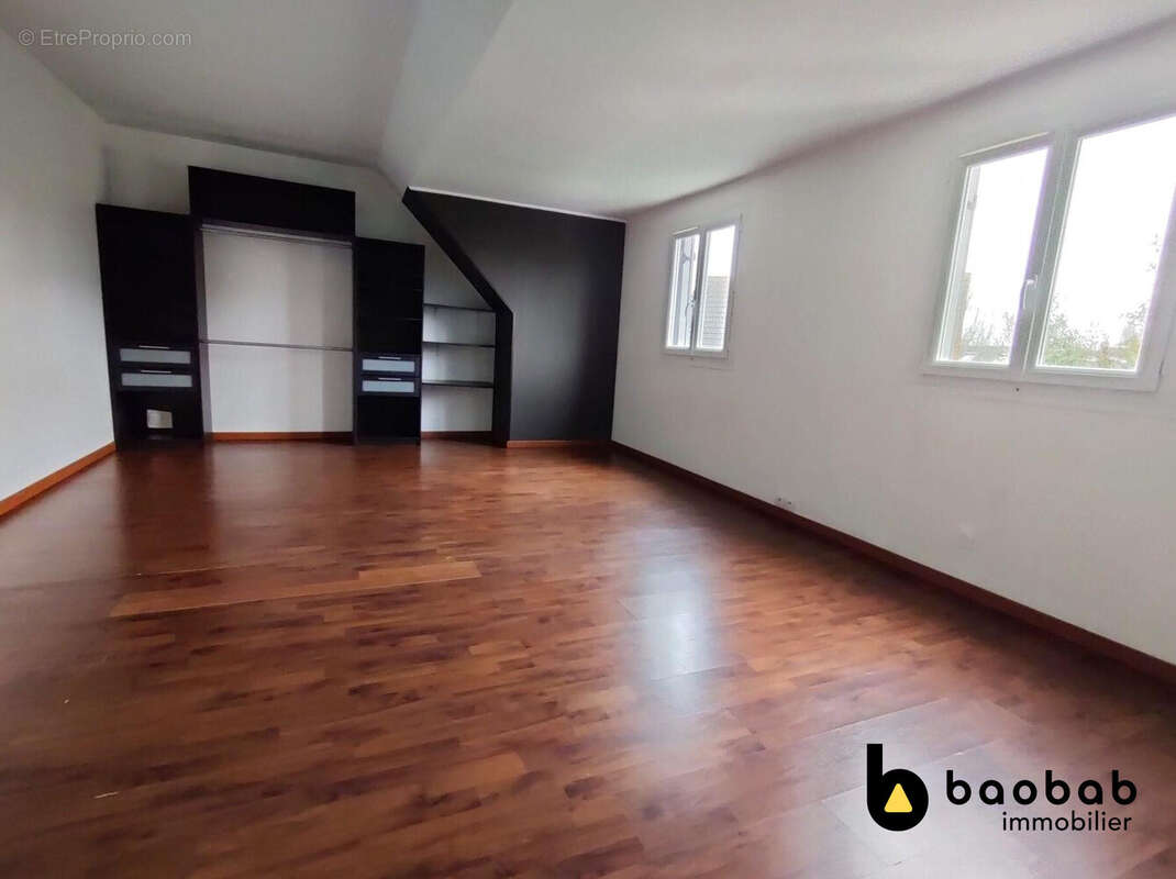 Maison à MALESHERBES