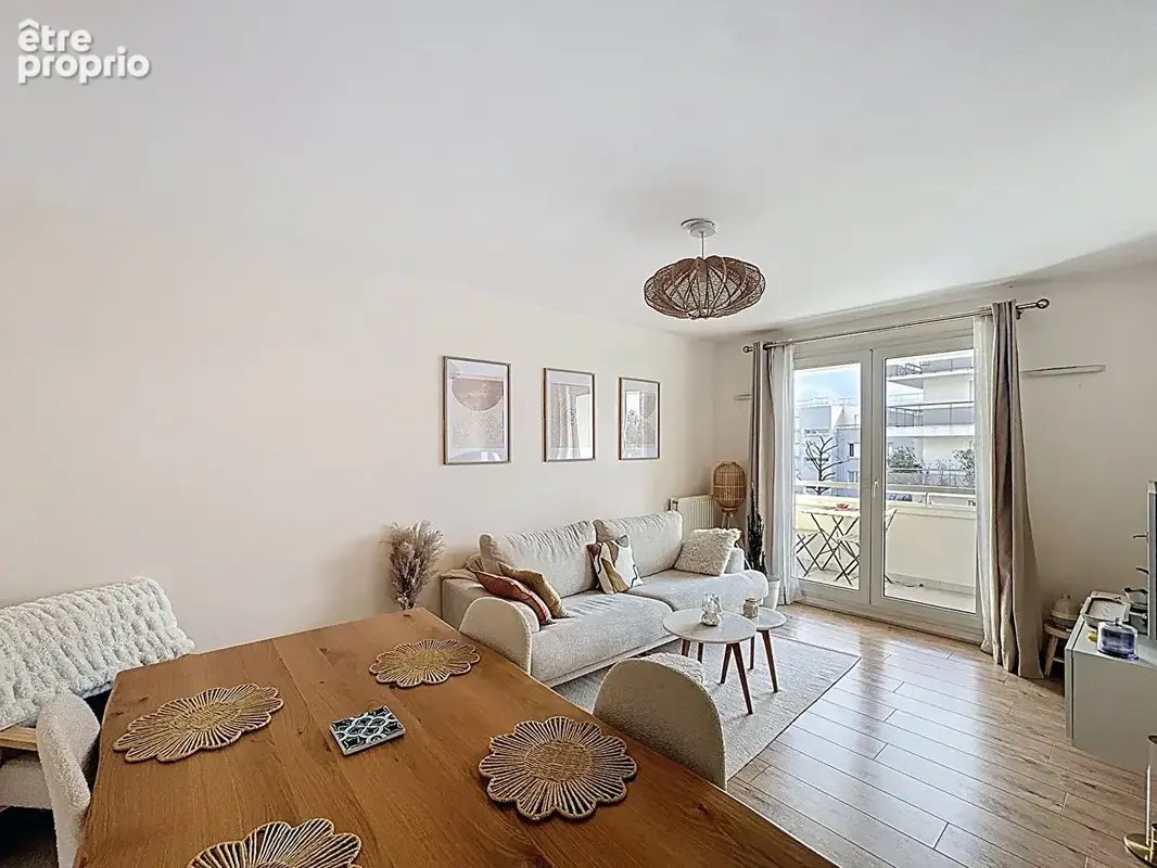 Photo Appartement à Bonneuil-Sur-Marne au prix de 232 000€