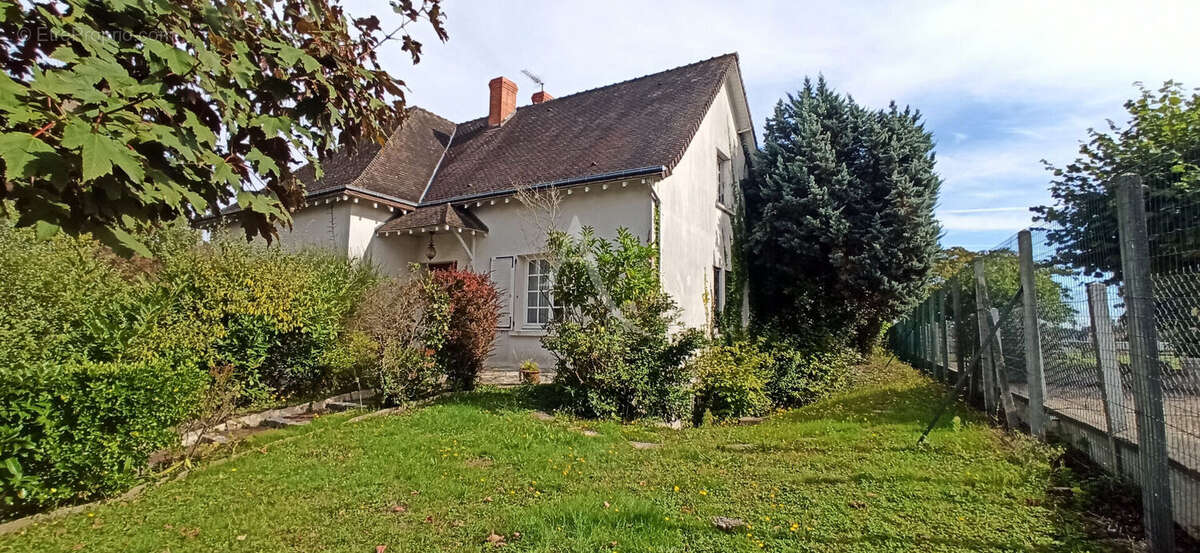 Maison à SAINT-AIGNAN