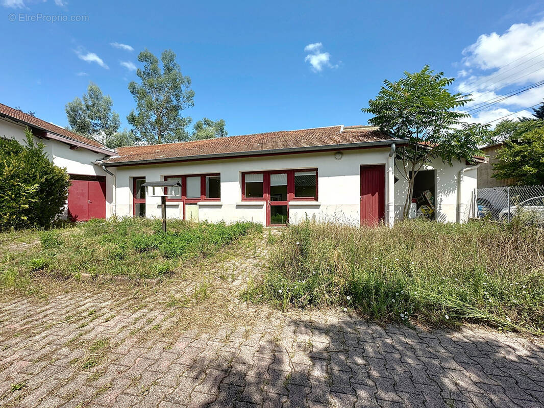 Appartement à CRAPONNE