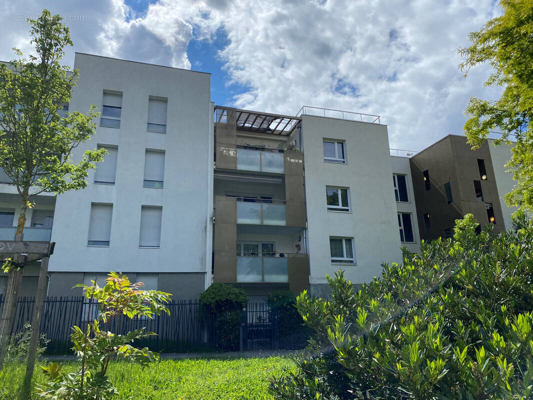 Appartement à CALUIRE-ET-CUIRE