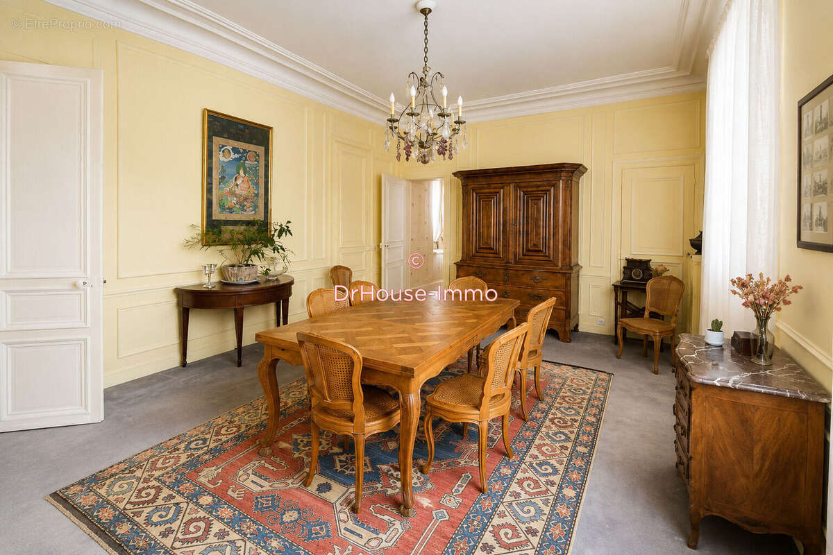 Maison 534 m² à Troyes  - photo 7