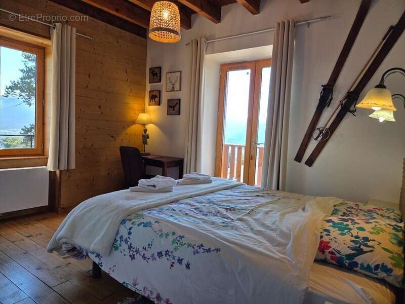 Maison à FONT-ROMEU-ODEILLO-VIA