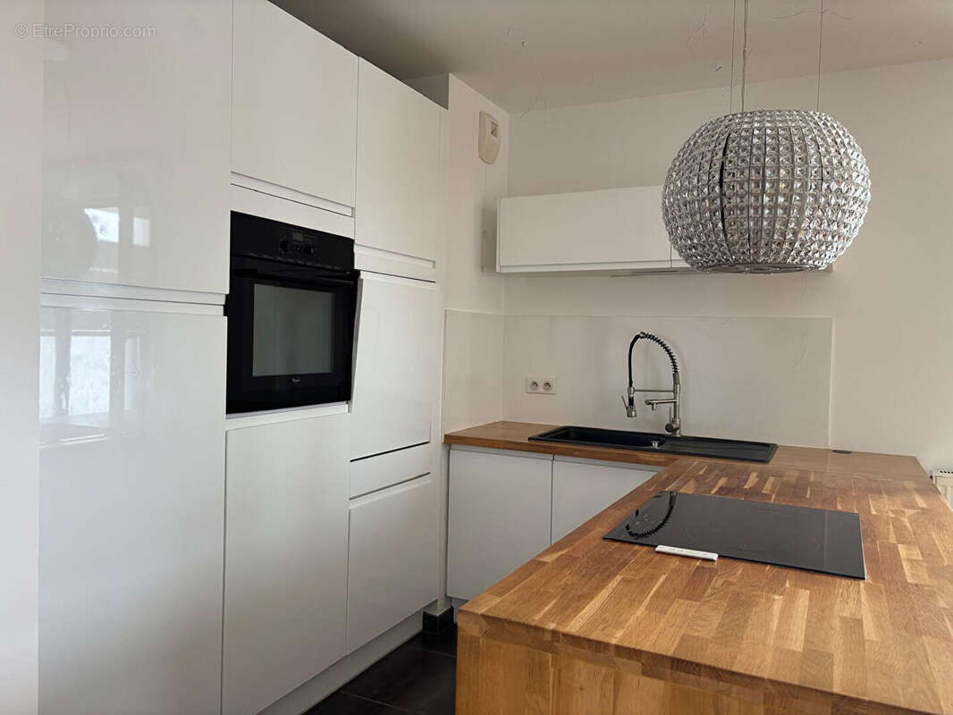 Appartement à COLOMBES