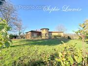 Maison à SALLES-ARBUISSONNAS-EN-BEAUJOLAIS