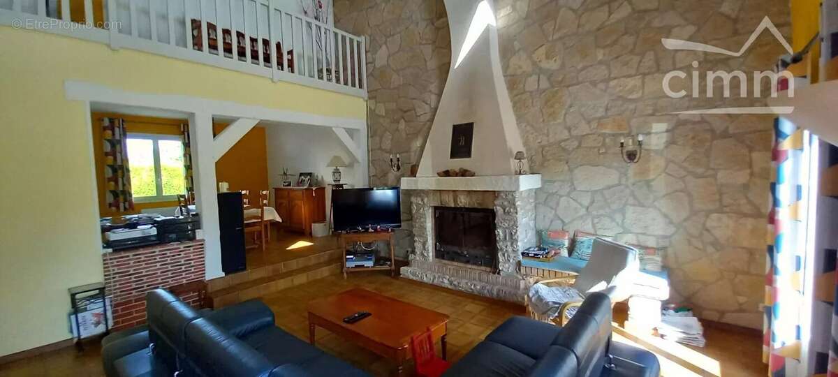 Maison à HUISSEAU-SUR-COSSON