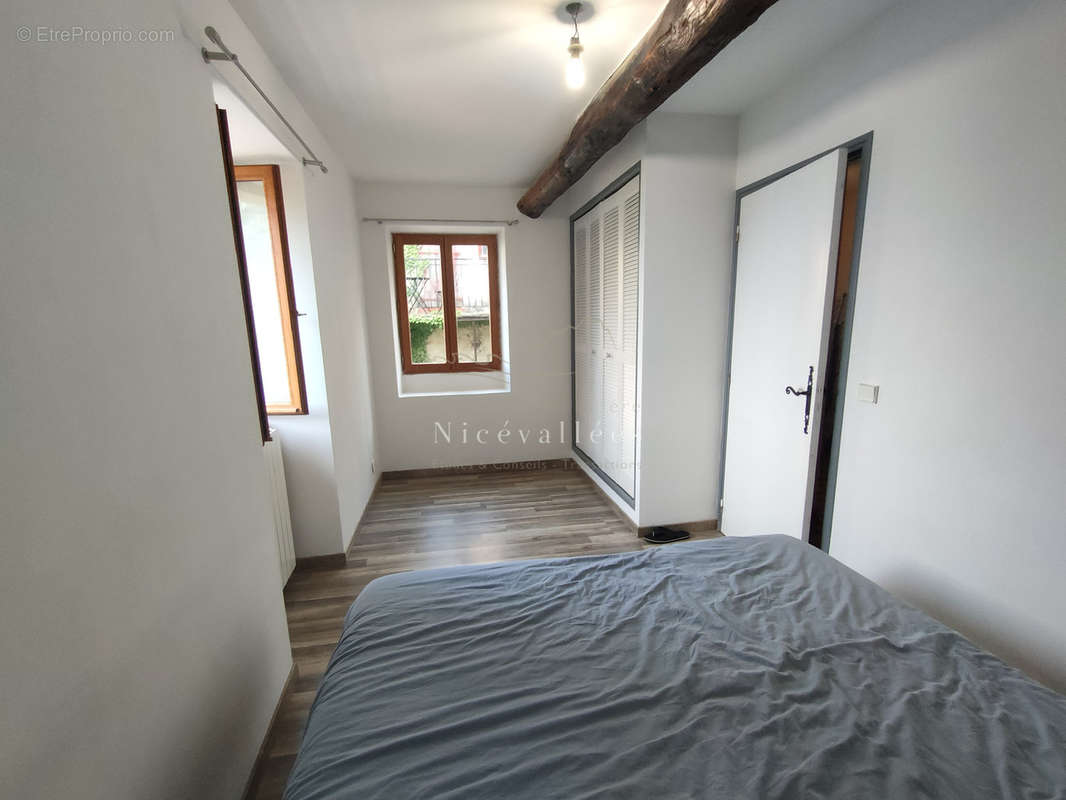 Appartement à UTELLE