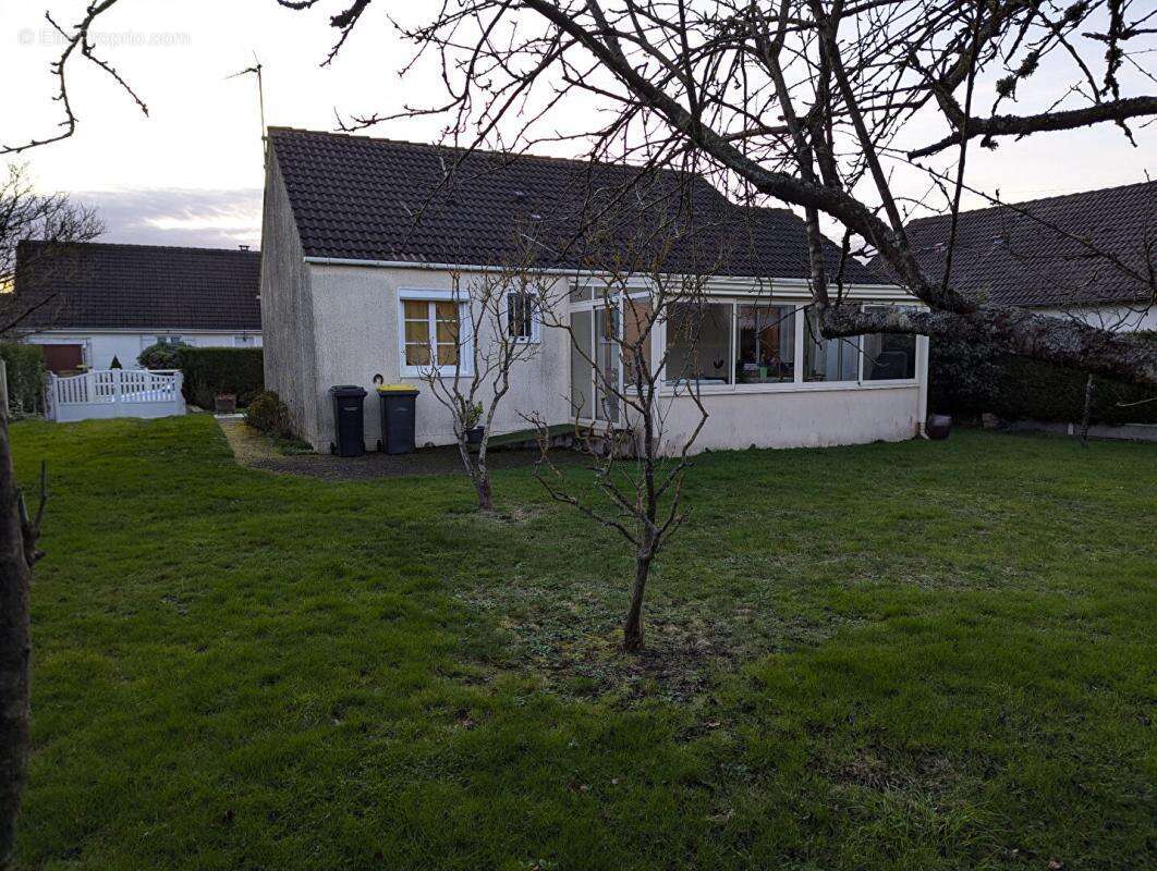 Maison à SENONCHES