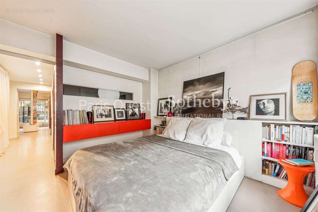 Appartement à PARIS-10E