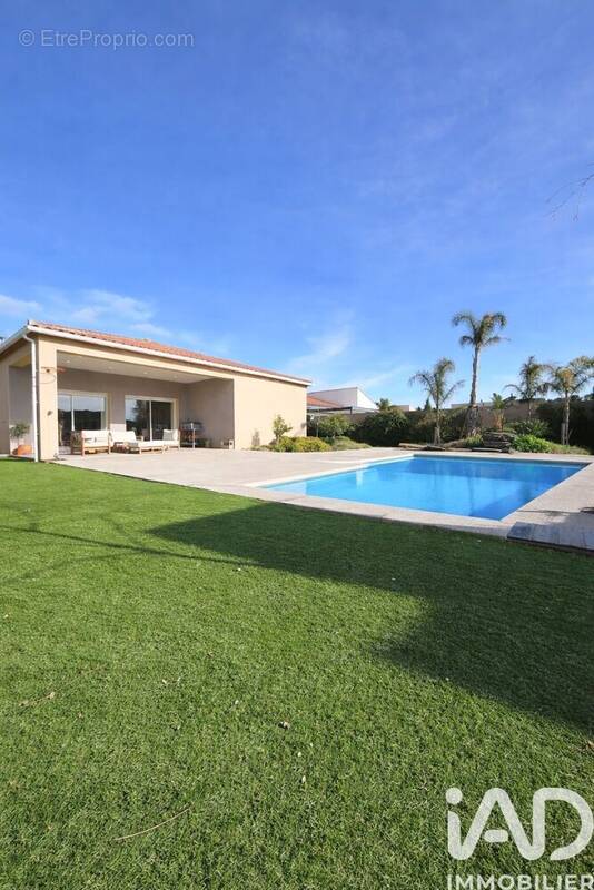 Photo 1 - Maison à SAINT-FELIU-D'AVALL