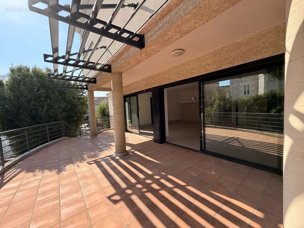 Magnifique maison d’architecte à Cuxac-d’Aude, à seulement 10 minutes de Narbonne ! - photo 29