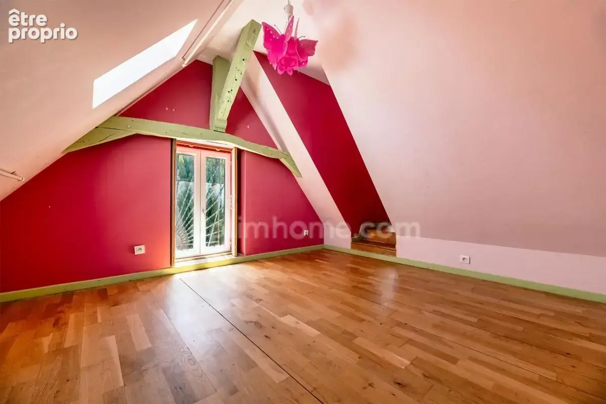 Maison en pierre 6 pièces sur la commune de MAYAC (24) - photo 17