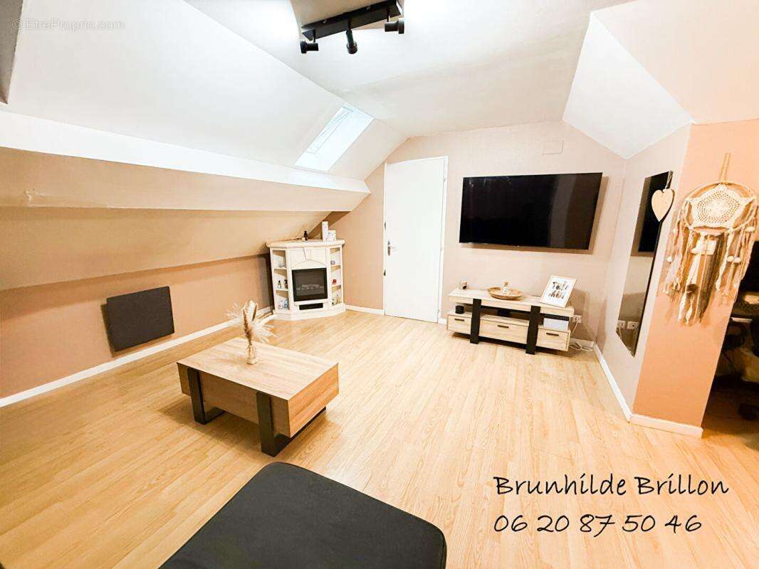 Liévin, appartement  duplex , 1 chambre, stationnement - photo 3