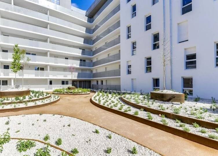 Appartement à MARSEILLE-3E