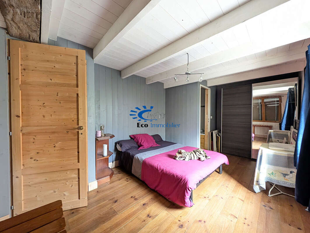 Maison charentaise 4 chambres garage piscine - photo 11