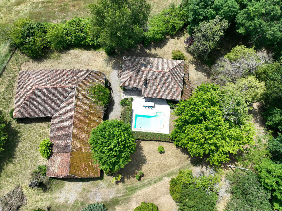 Maison à AURADOU