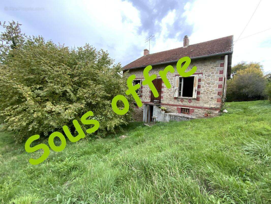 Maison à GENOUILLAC