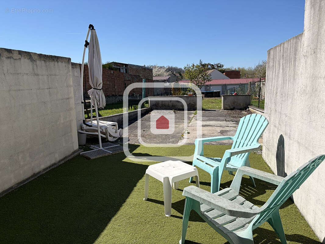 Maison à JONCHERY-SUR-VESLE